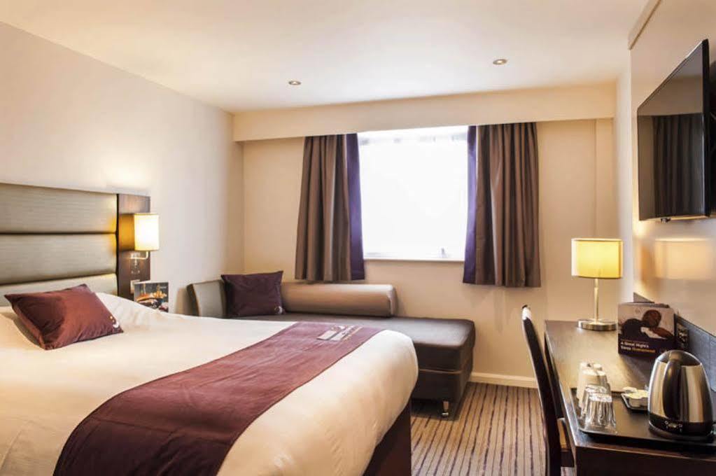 Premier Inn Premier Inn York South West Exteriér fotografie