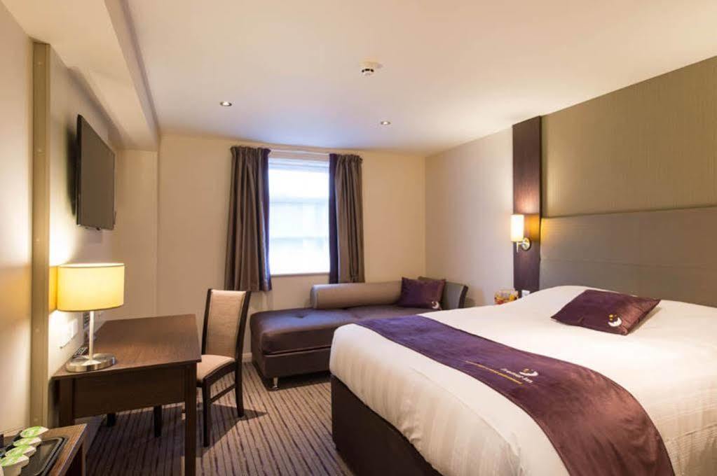 Premier Inn Premier Inn York South West Exteriér fotografie